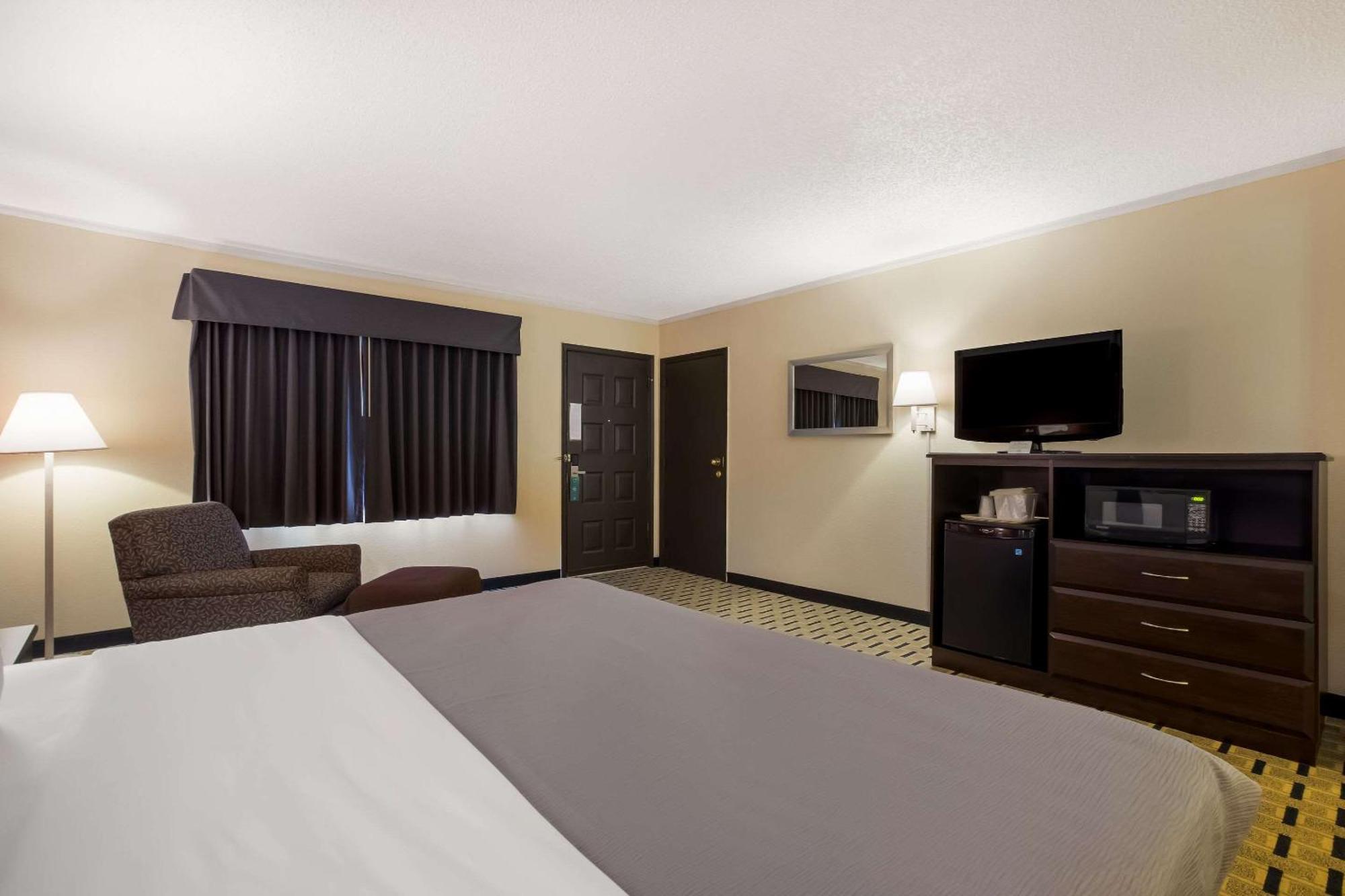 Quality Inn & Suites Millville Luaran gambar